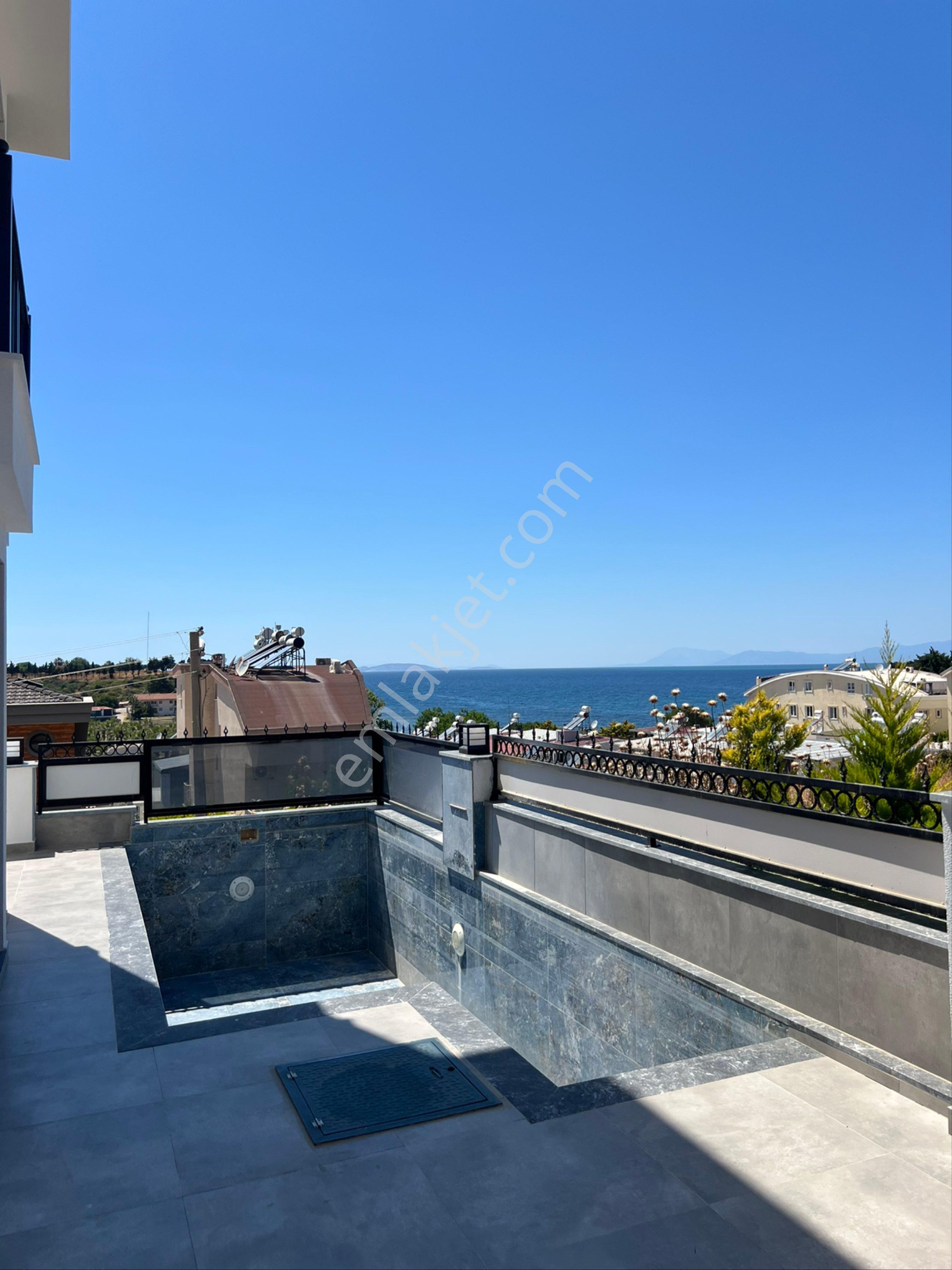 Satılık Lüks Deniz Manzaralı Villa - Görsel 4