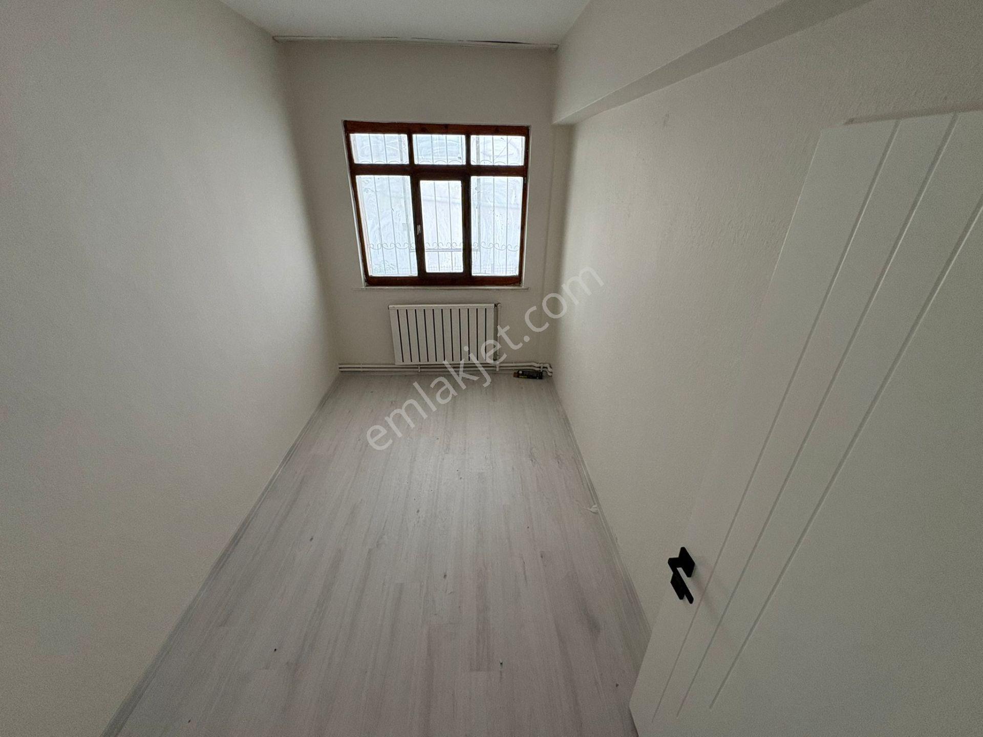 Kent'ten Gzd. Mutlu Cd. Yakını 1.kat 3+1 Fırsat Dairesi... - Görsel 15