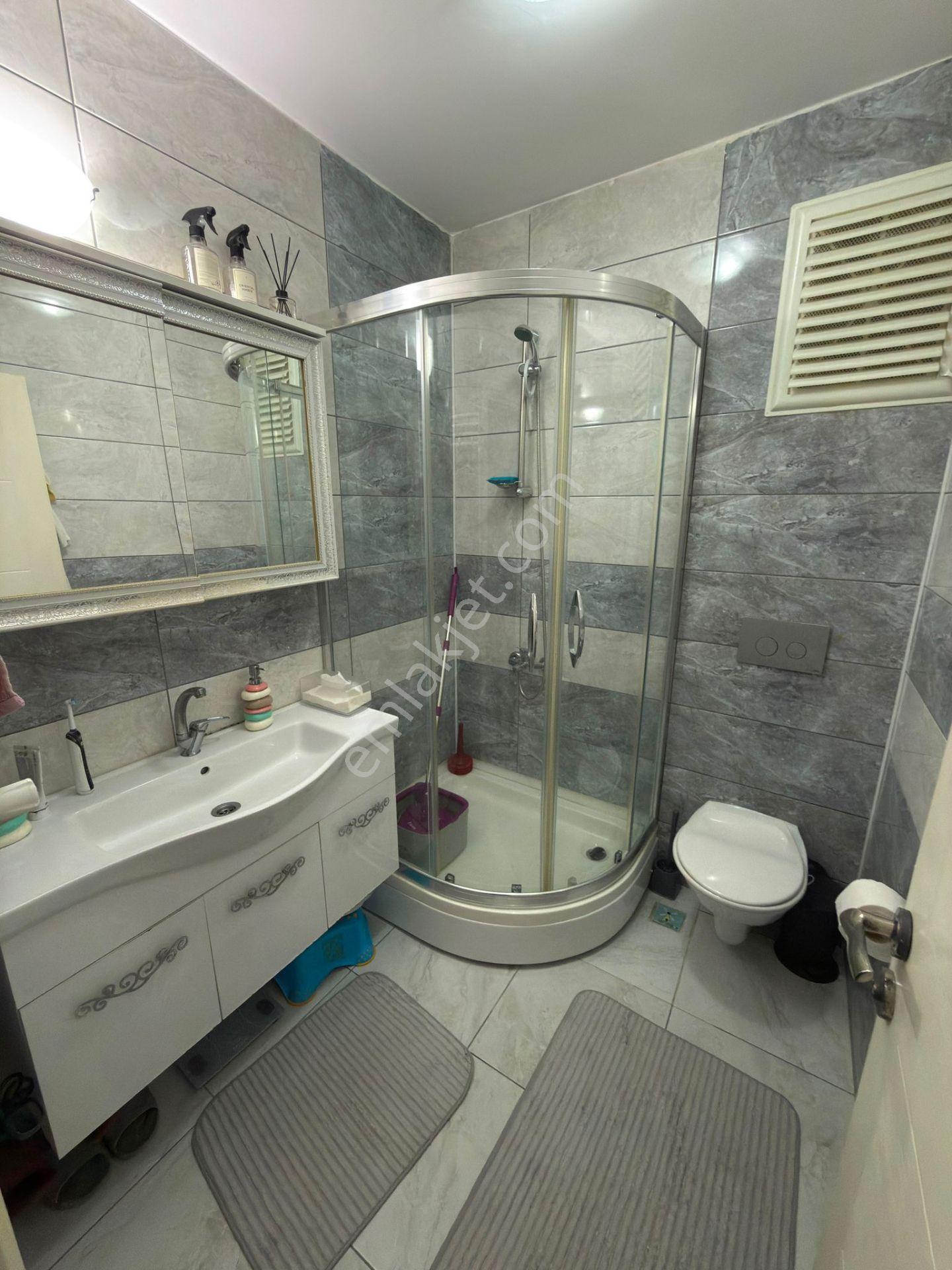 Üç Kardeşler'den Uğurmumcu Mah. 3+1 125m2 Satılık 1.kat Daire Asansörlü - Görsel 18