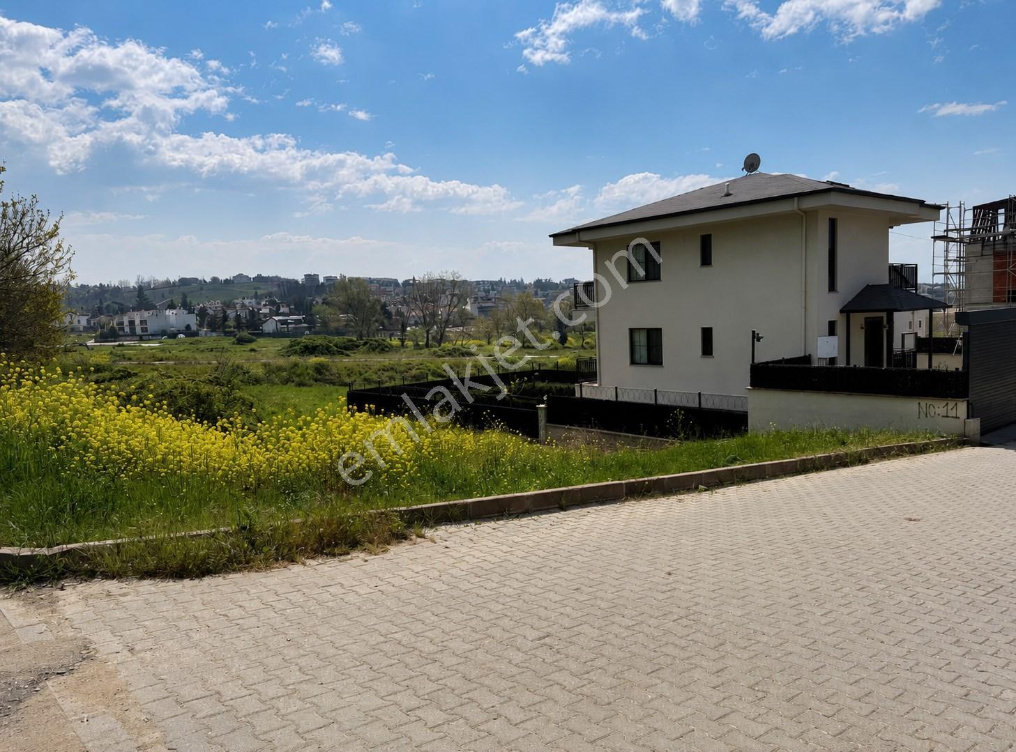 Bayramoğlu Merkezde 513m2 Satılık Villa Arsası - Görsel 3