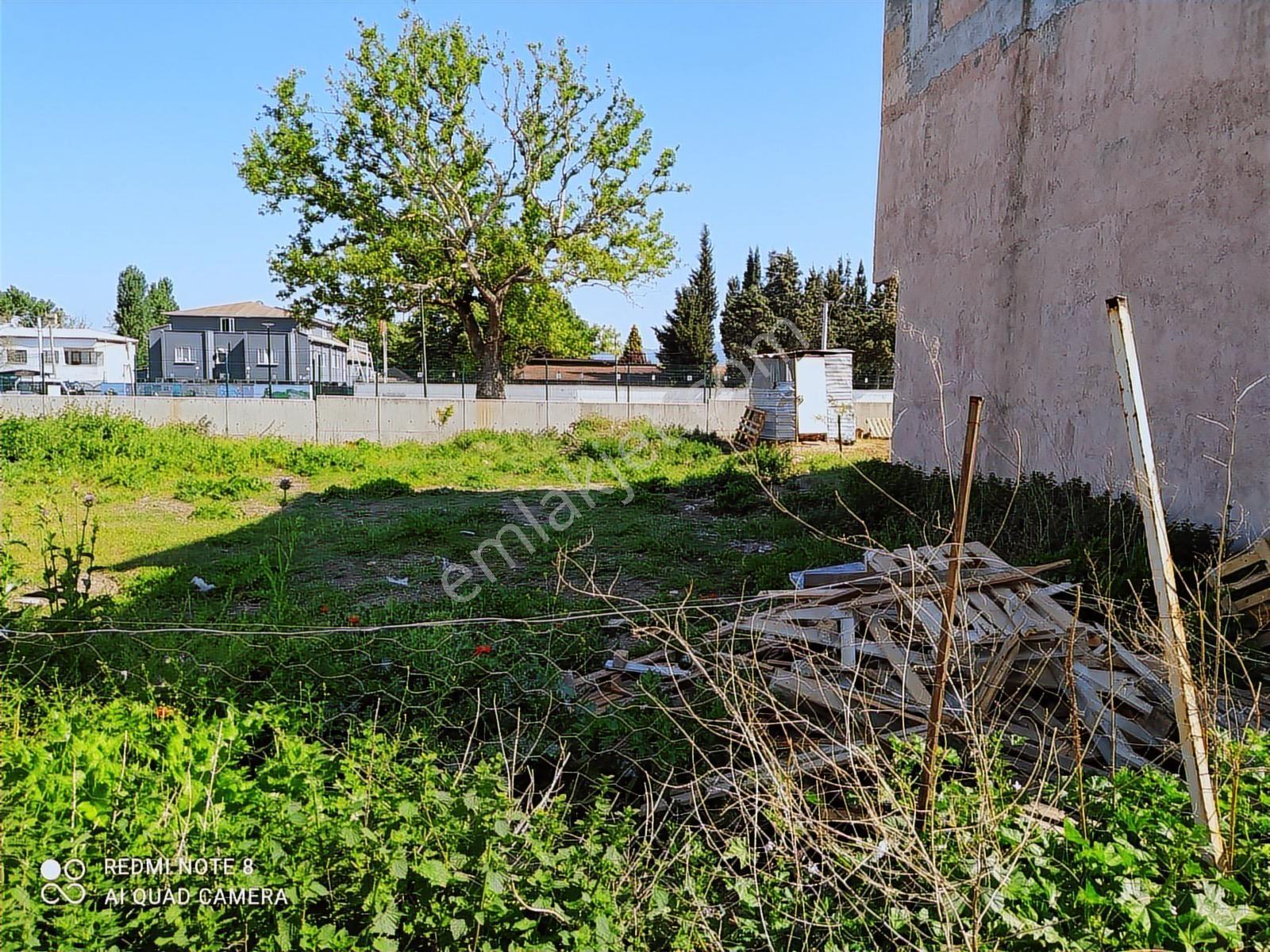 Yıldırım Vakıf Mahallesinde Cadde Üstü Satılık 247m² Arsa..