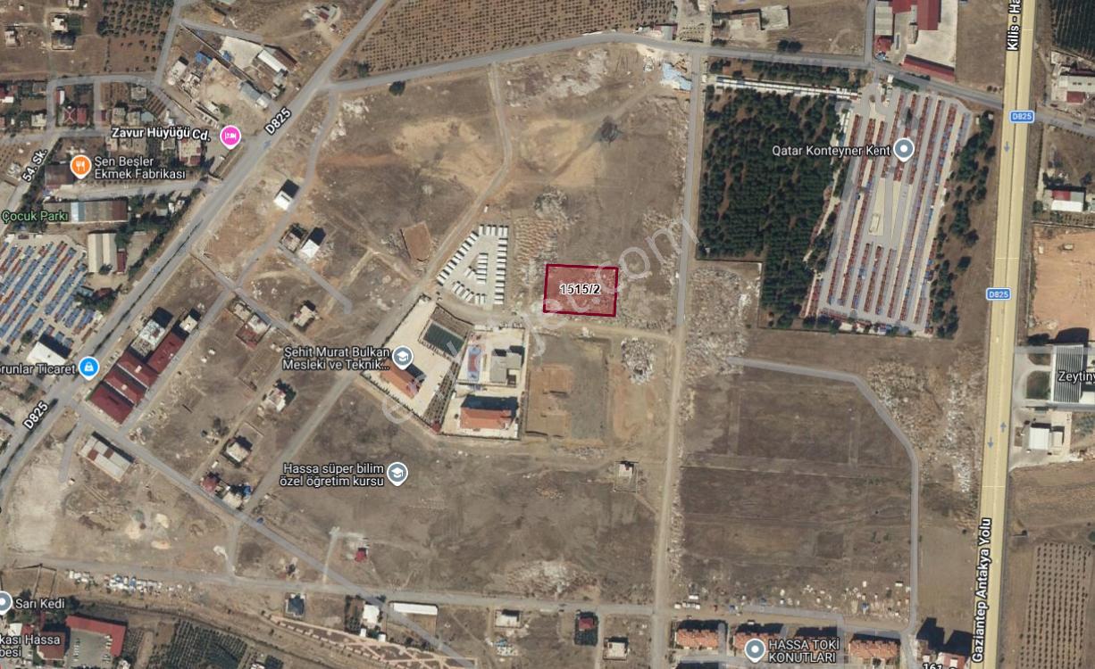 Hassa Derviş Paşa'da Satılık 3.750 M² Ticari + Konut İmarlı Arsa