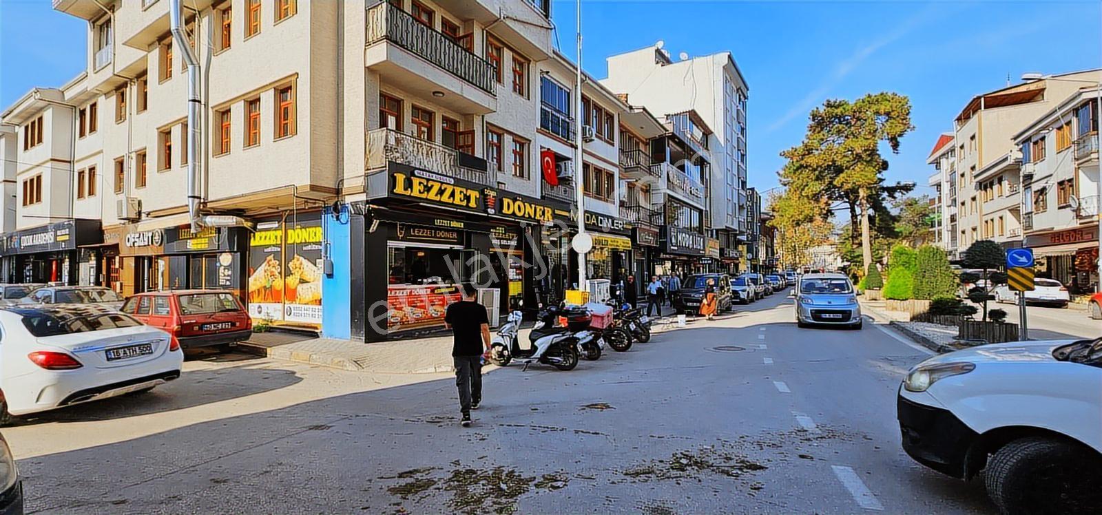 Gürsu Atatürk Caddesin'de Köşe Başı 250m2 Satılık Dükkan.. - Görsel 9
