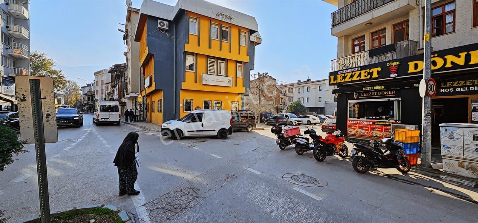 Gürsu Atatürk Caddesin'de Köşe Başı 250m2 Satılık Dükkan.. - Görsel 18