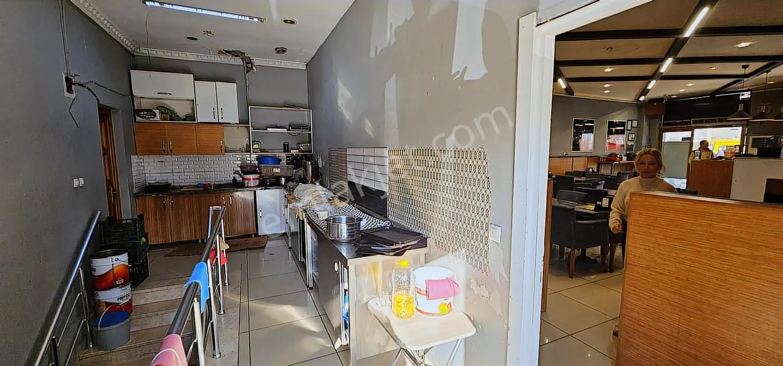 Gürsu Atatürk Caddesin'de Köşe Başı 250m2 Satılık Dükkan.. - Görsel 4