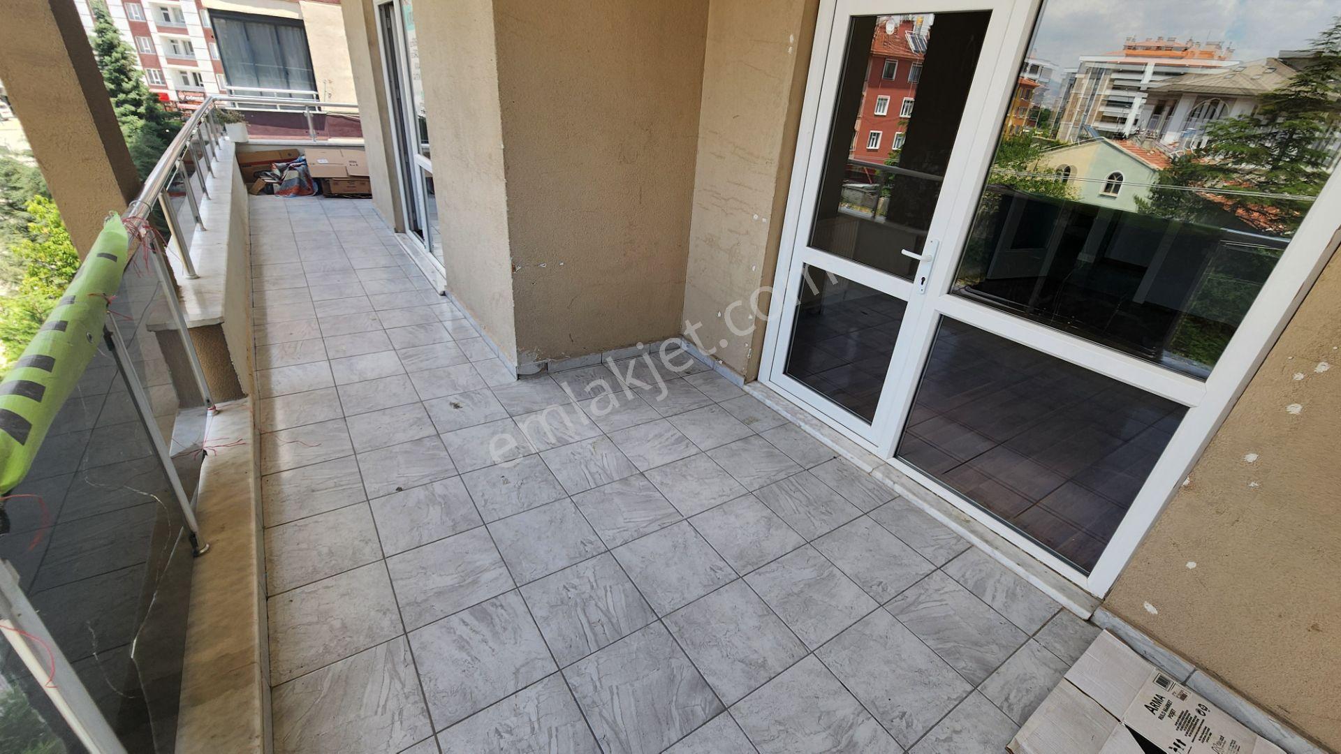 Hamzaoğlu Mahallesi Ara Kat Kiralık 3+1 Daire - Görsel 18