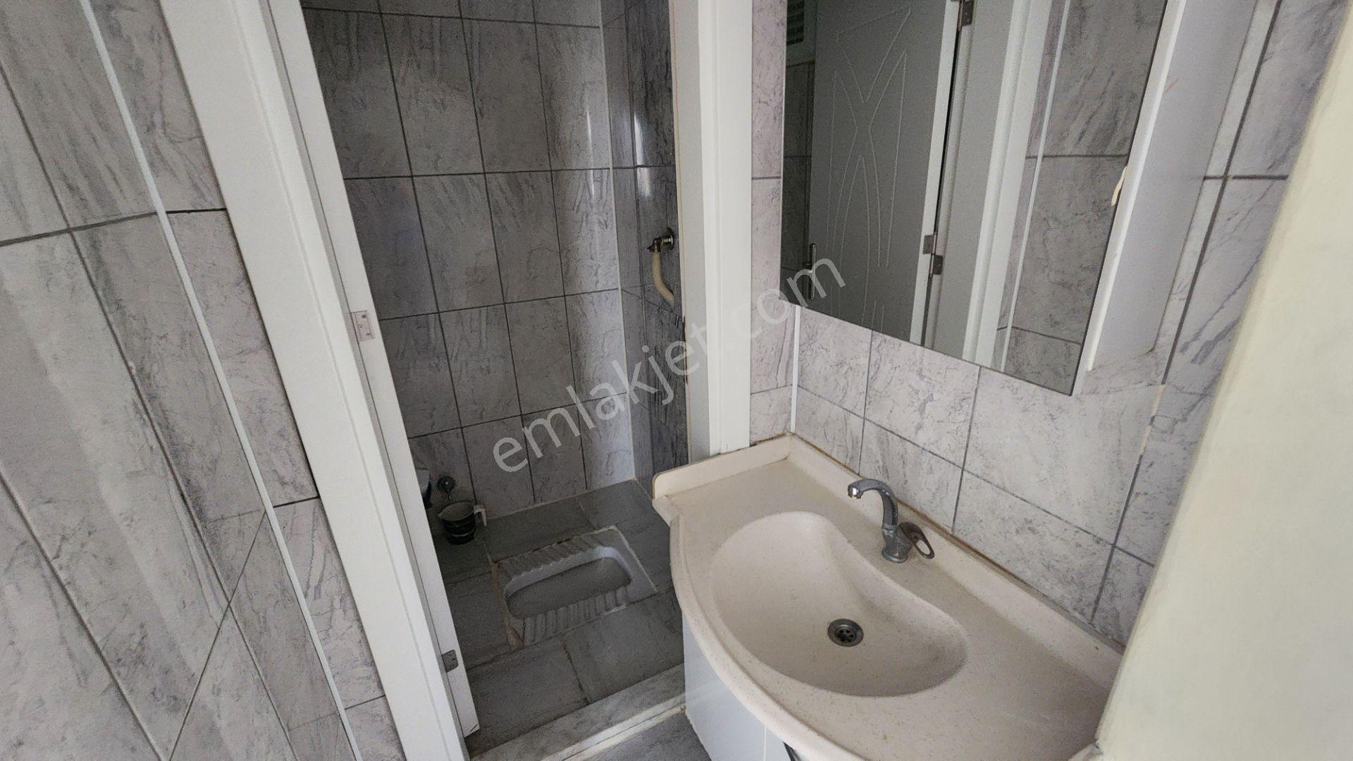 Hamzaoğlu Mahallesi Ara Kat Kiralık 3+1 Daire - Görsel 12