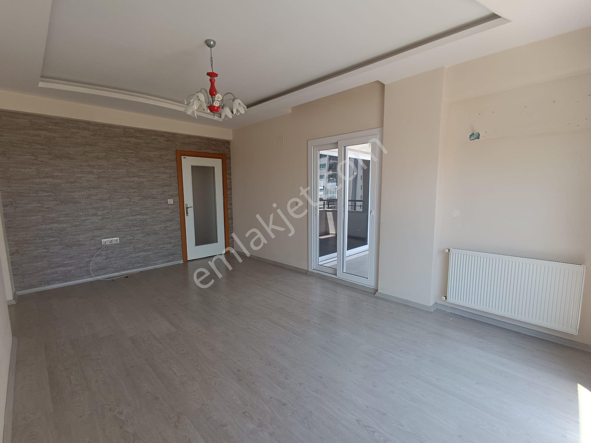 100. Yıl Krimial Civarı 3+1 Kapalı Mutfak+kombili+ankastre Setli Kiralık Daire - Görsel 9