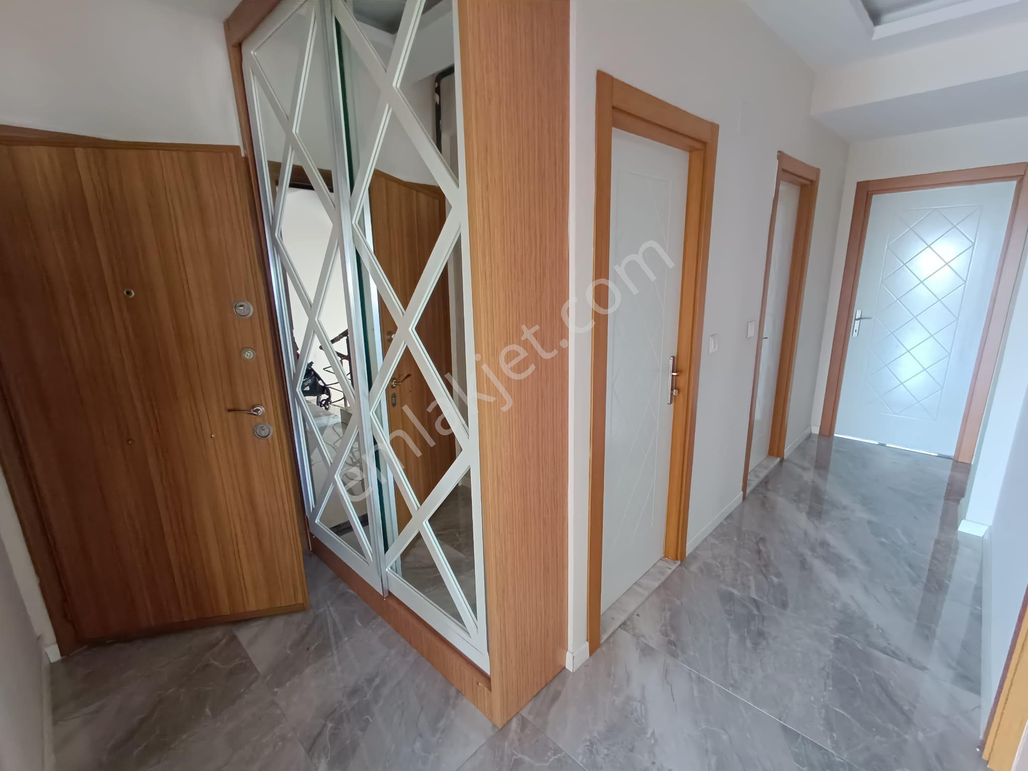 100. Yıl Krimial Civarı 3+1 Kapalı Mutfak+kombili+ankastre Setli Kiralık Daire - Görsel 11