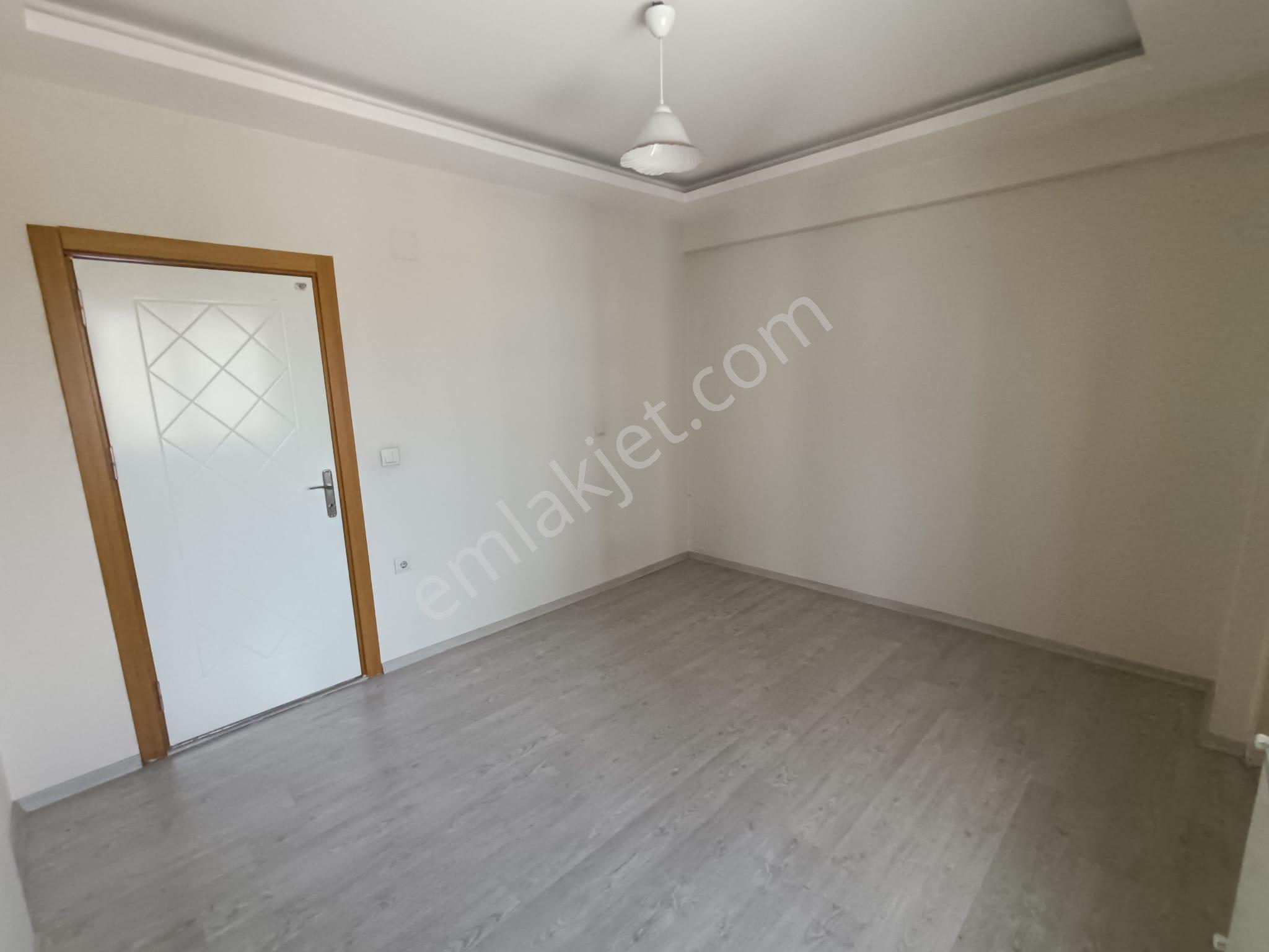 100. Yıl Krimial Civarı 3+1 Kapalı Mutfak+kombili+ankastre Setli Kiralık Daire - Görsel 23