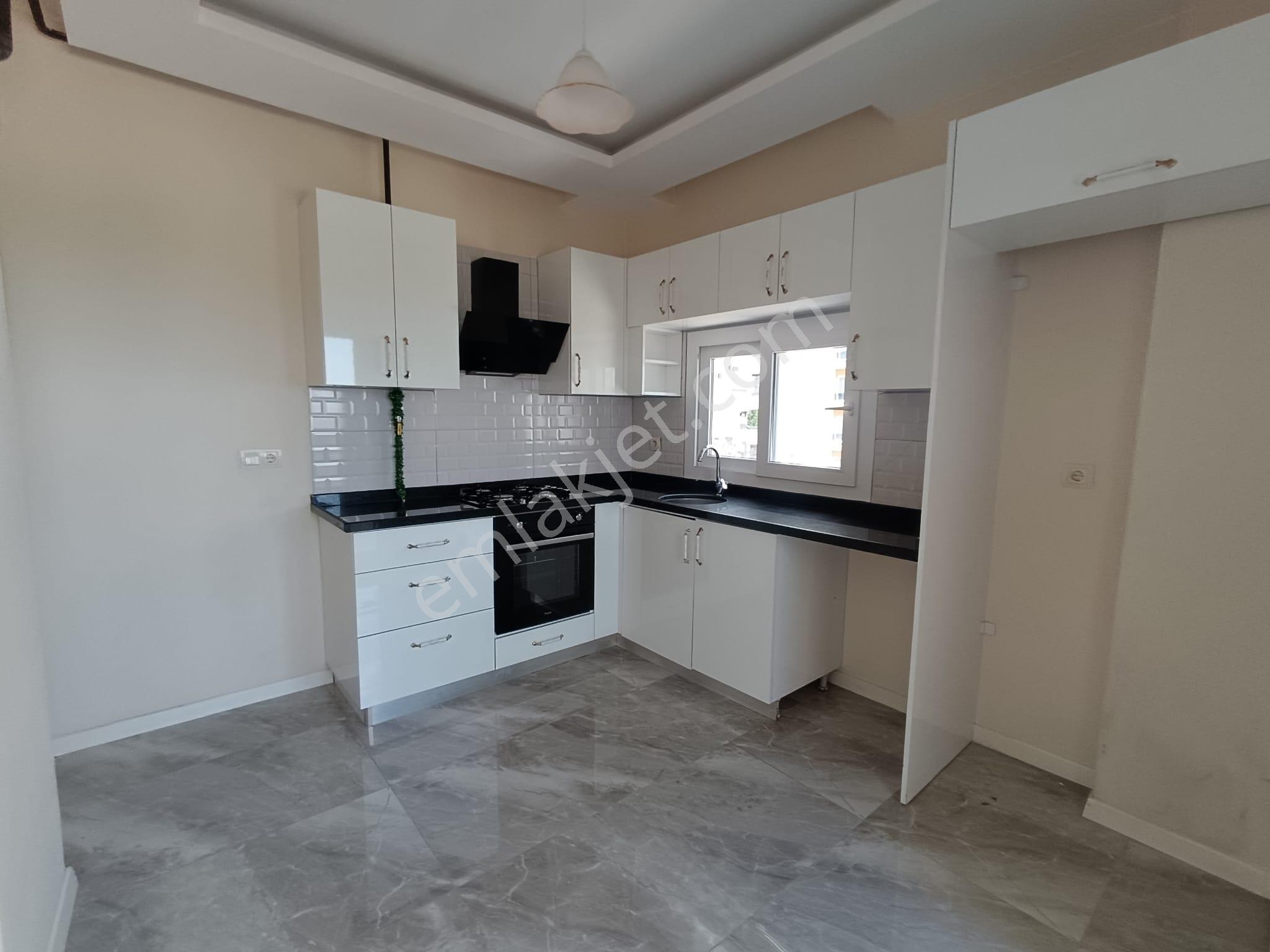 100. Yıl Krimial Civarı 3+1 Kapalı Mutfak+kombili+ankastre Setli Kiralık Daire - Görsel 5