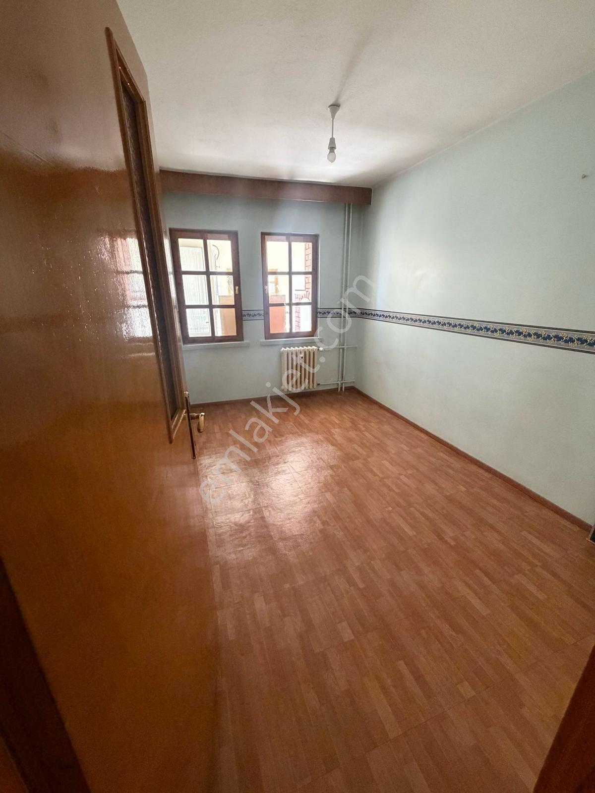 Mes Emlak'tan Tugaya Yakın 3+1 Masrafsız Kiralık Daire - Görsel 15
