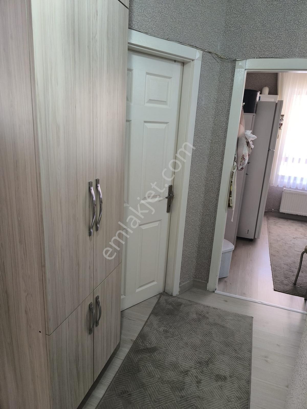 Ufuktepe Saklambaç Caddesinde Geniş Full Yapılı 2+1 Satılık - Görsel 21