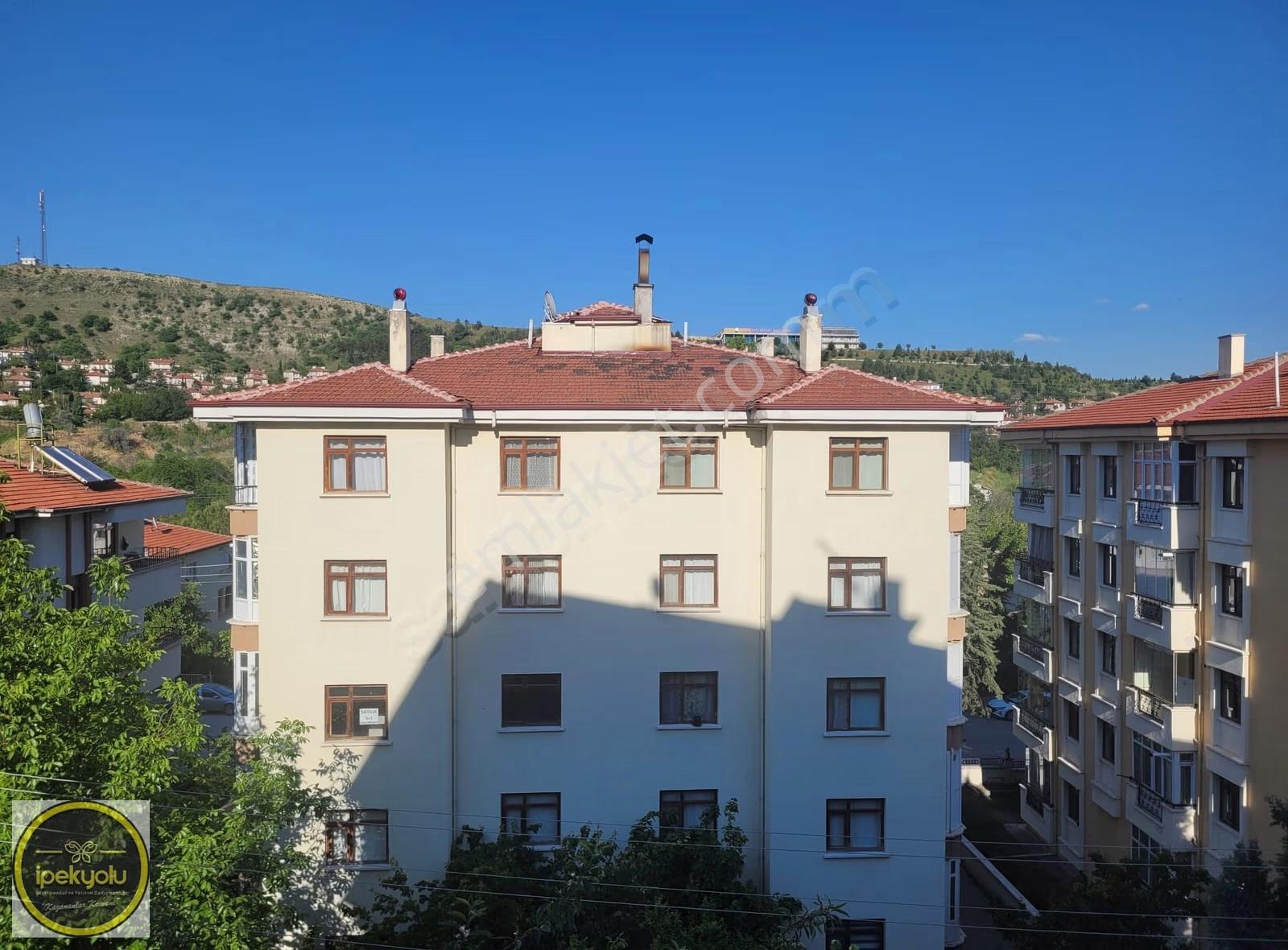 İpekyolu Gayrimenkulden Hacıkarada Köksal Apt. 3+1 Satılık Daire - Görsel 16