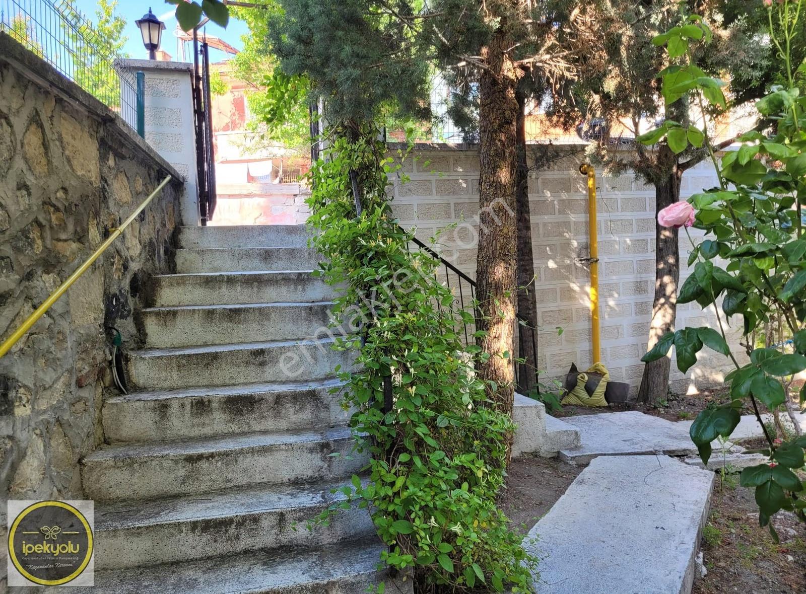 İpekyolu Gayrimenkulden Ayvaşık Saraç Apt. 2+1 Satılık Daire - Görsel 22