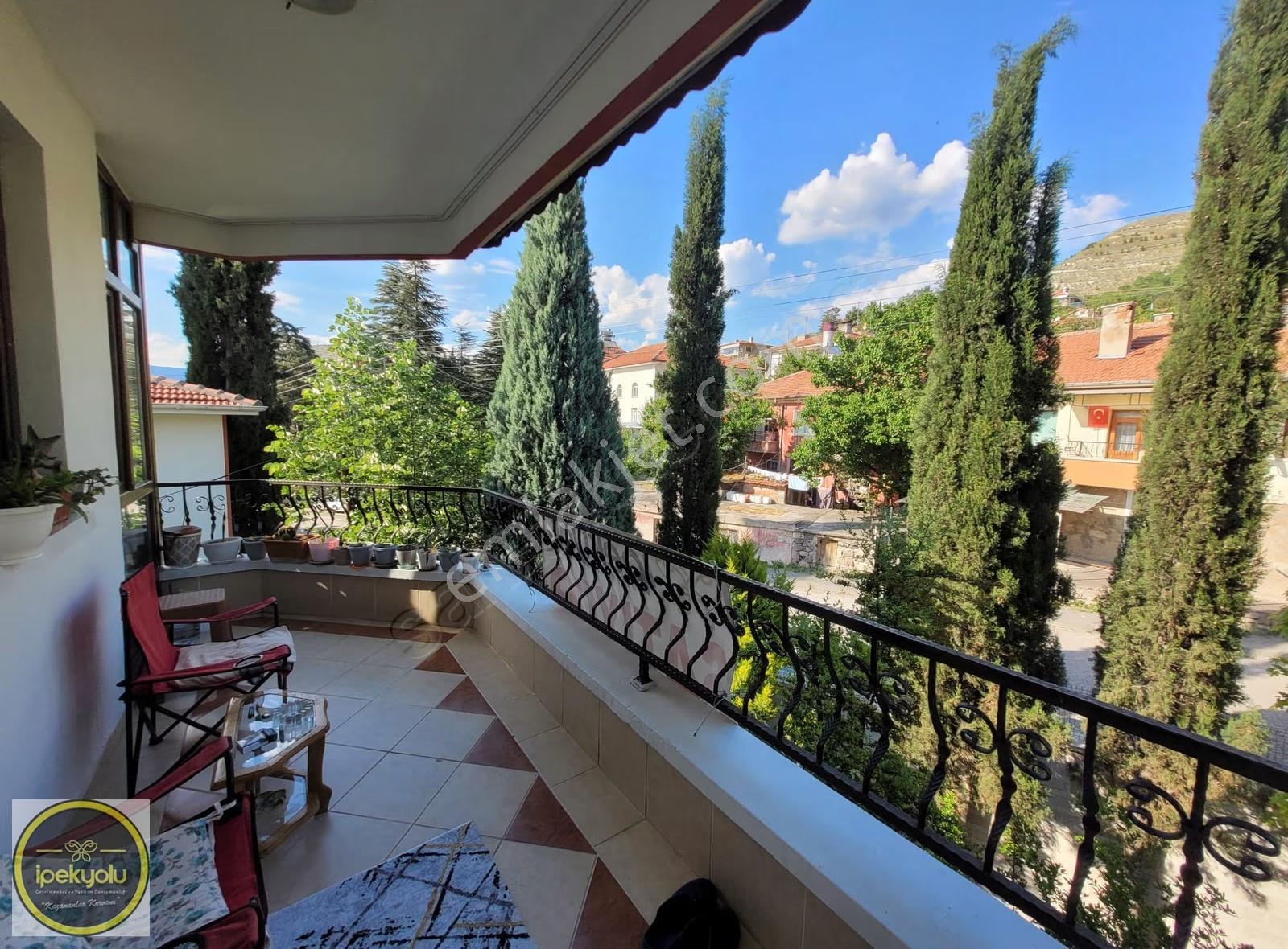 İpekyolu Gayrimenkulden Ayvaşık Saraç Apt. 2+1 Satılık Daire - Görsel 8