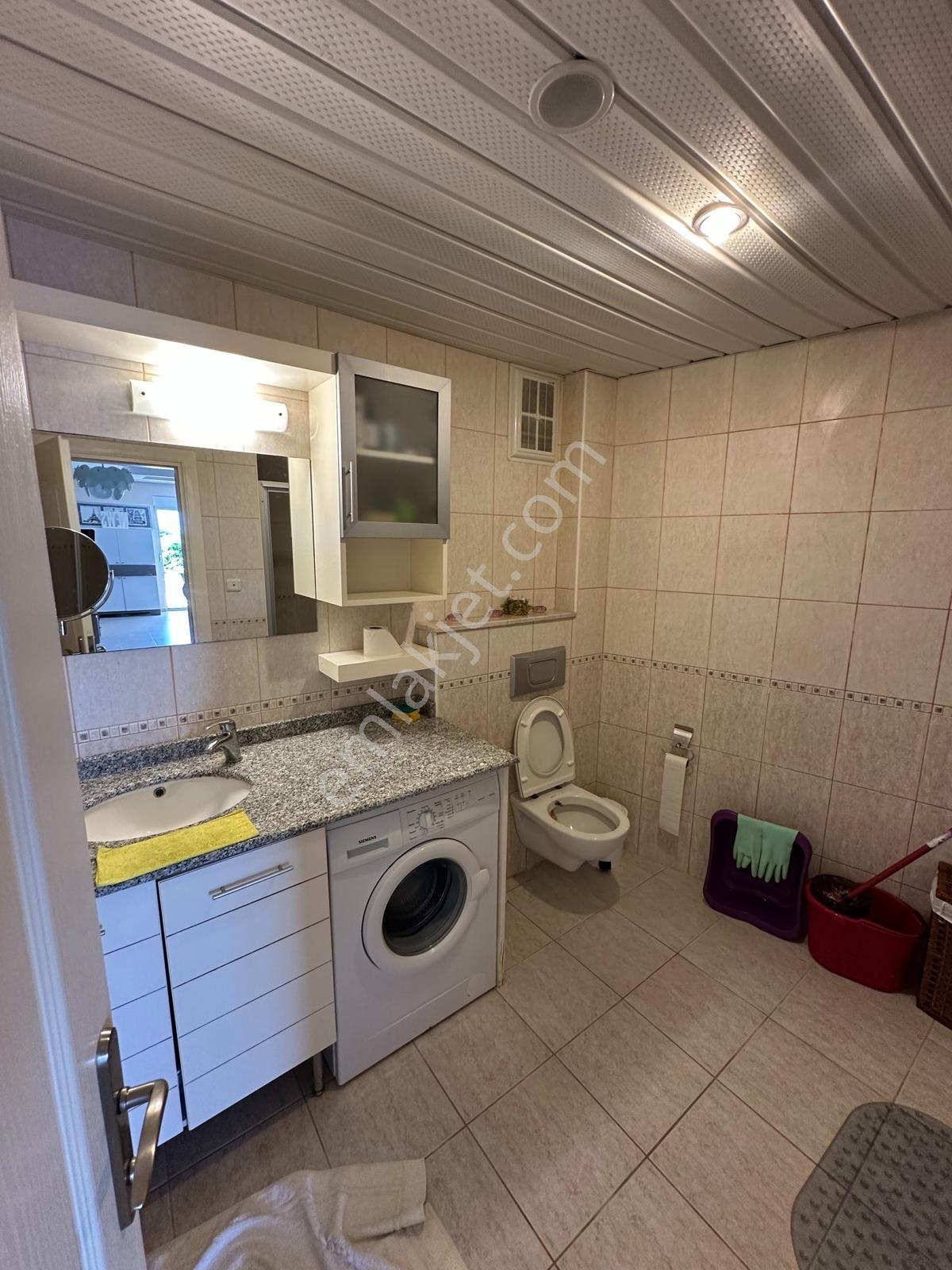 Türkler'de Denize Yakın, Eşyalı Ve İkamete Uygun Lüks 3+1 Villa - Görsel 22