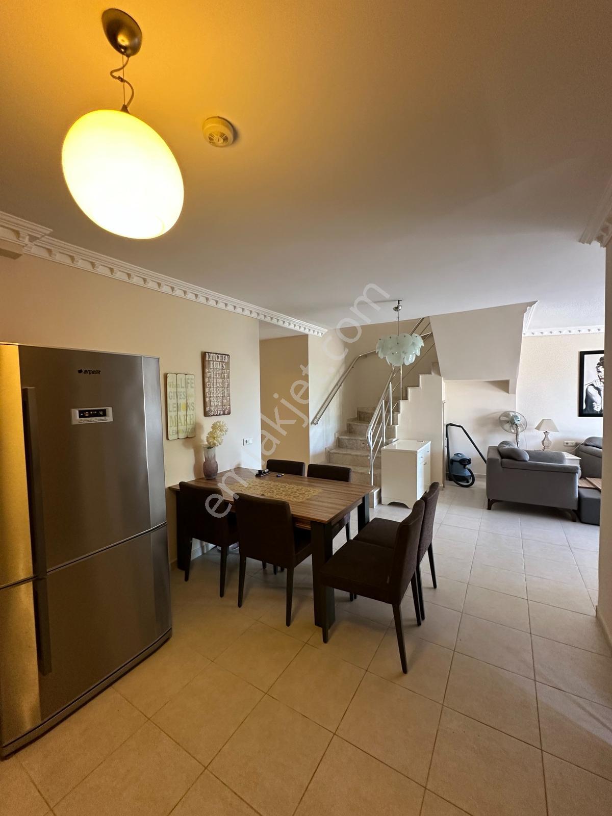 Türkler'de Denize Yakın, Eşyalı Ve İkamete Uygun Lüks 3+1 Villa - Görsel 14