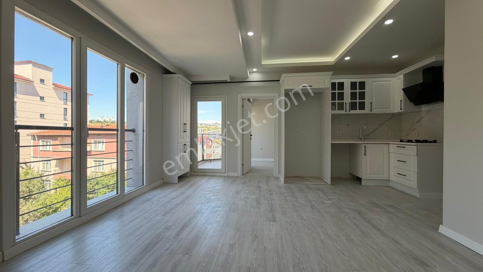 Tekirdağ Ortacami Mahallesinde Kiralık Lüx 1+1 Daire - Görsel 3