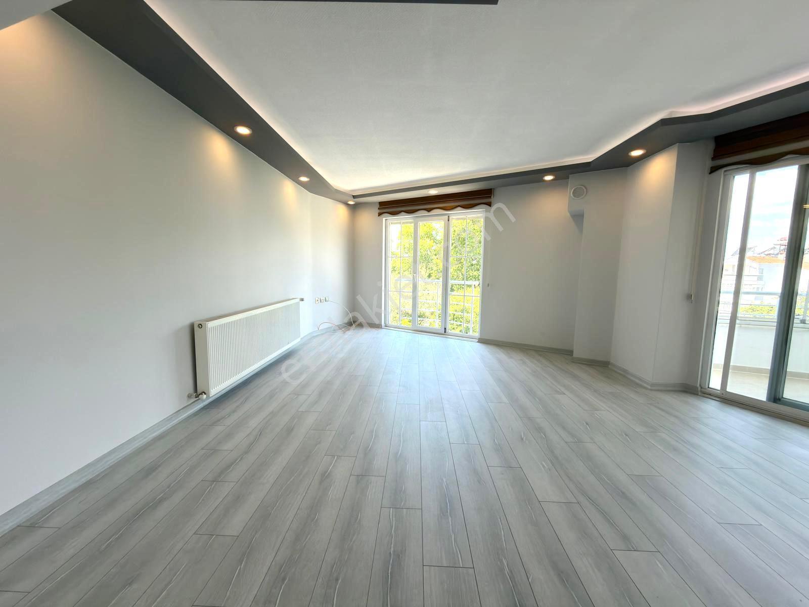🏡 Referans'tan İkizçay'da Denize 200 Mt Geniş Teraslı Doğalgazlı 3+1 Dubleks - Görsel 31