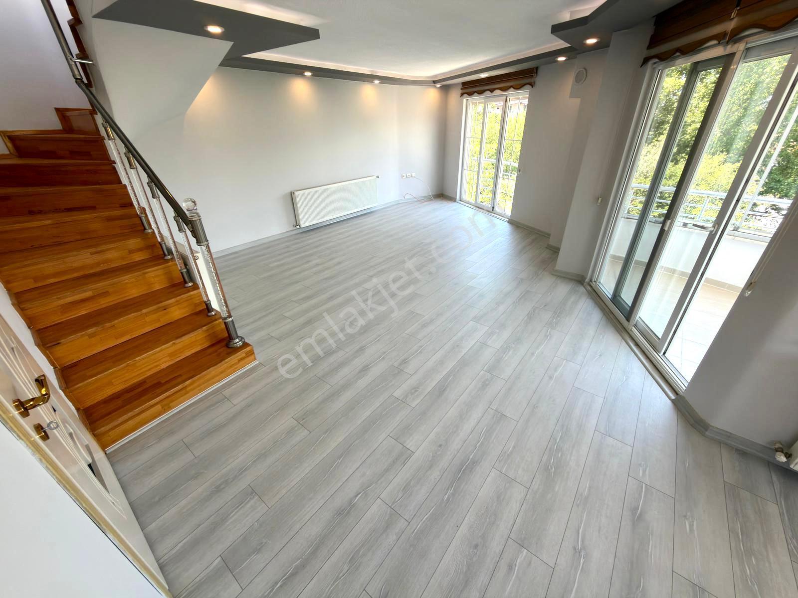 🏡 Referans'tan İkizçay'da Denize 200 Mt Geniş Teraslı Doğalgazlı 3+1 Dubleks - Görsel 34