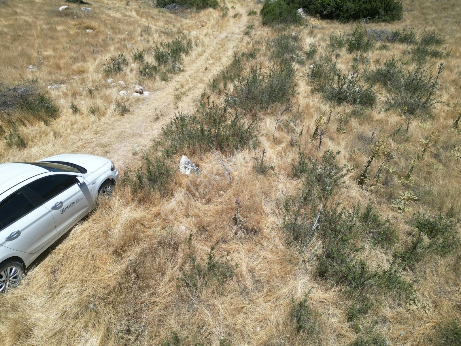 Favori'den Ulubey Kışla'da Müstakil 4478 M2 Kelepir - Görsel 14