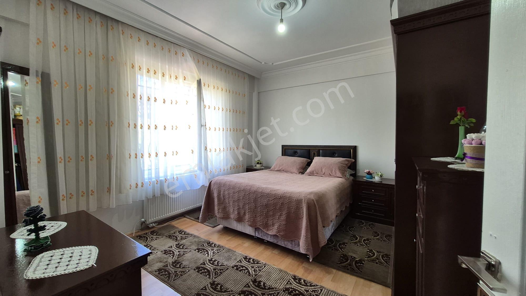 Şifahane Mahallesinde Site İçinde Satılık Geniş 3+1 Daire - Görsel 12