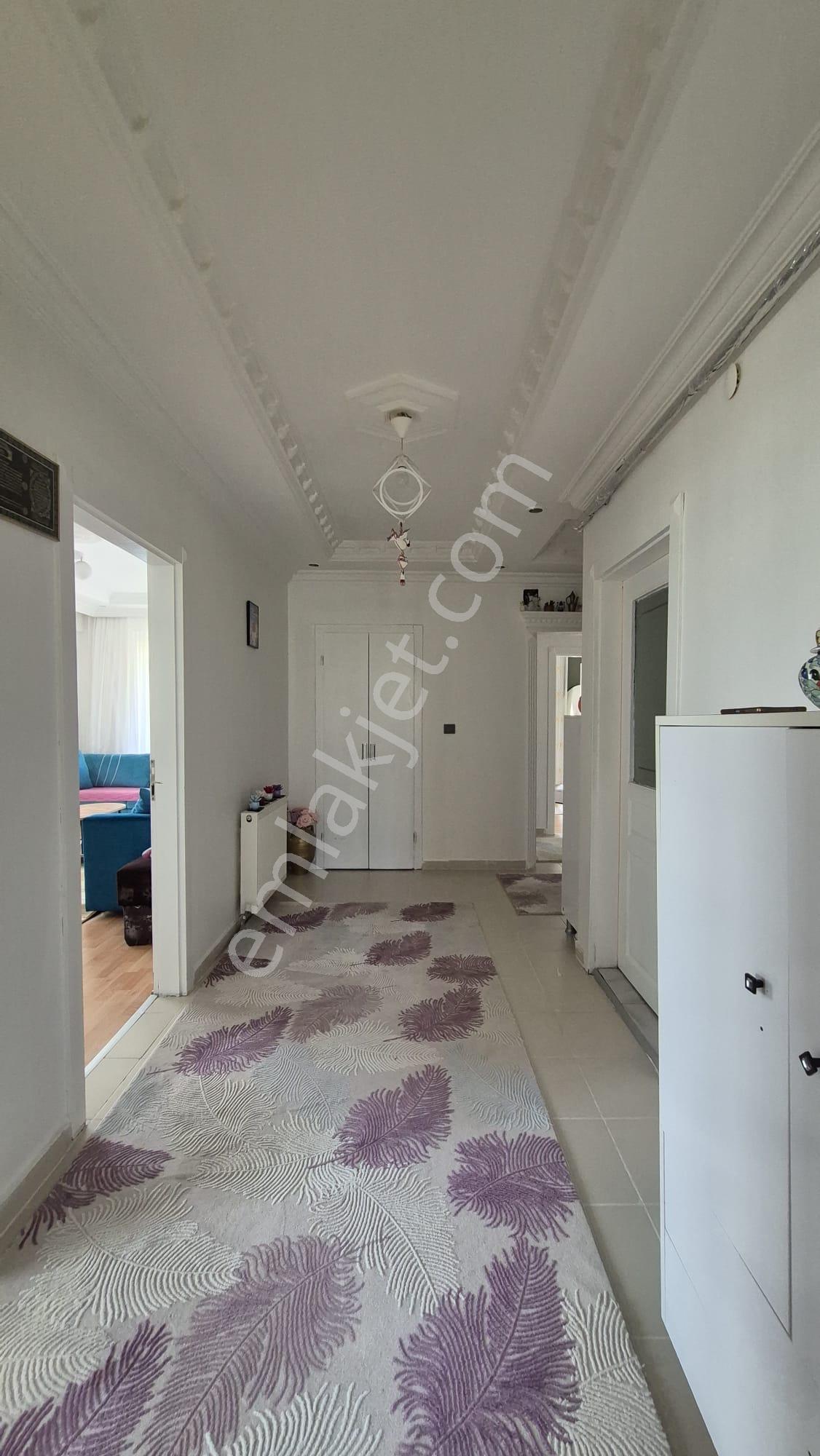 Şifahane Mahallesinde Site İçinde Satılık Geniş 3+1 Daire - Görsel 26