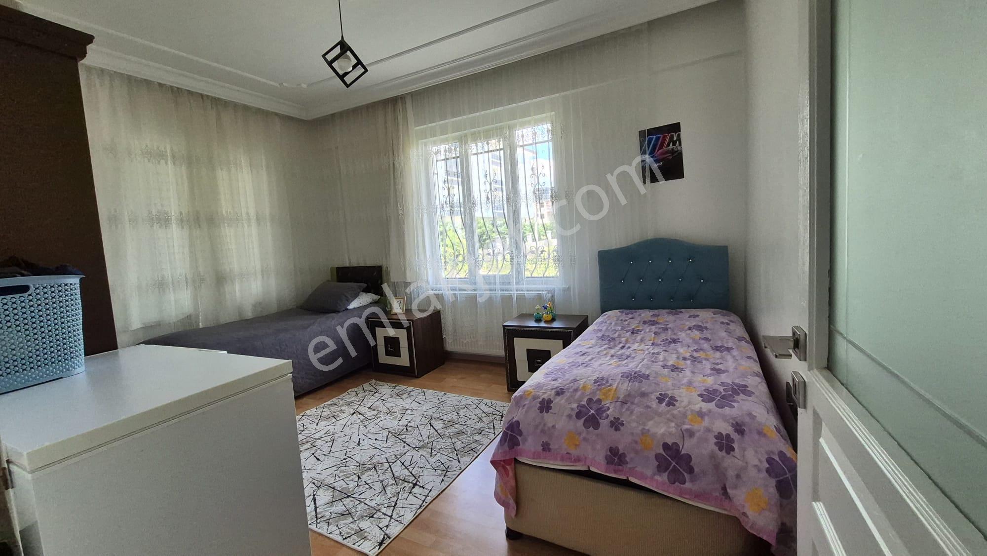 Şifahane Mahallesinde Site İçinde Satılık Geniş 3+1 Daire - Görsel 29
