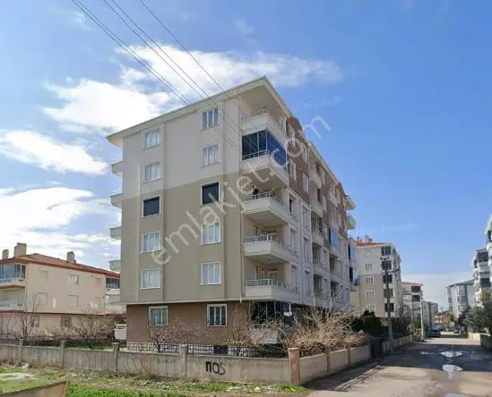 Şifahane Mahallesinde Site İçinde Satılık Geniş 3+1 Daire - Görsel 2