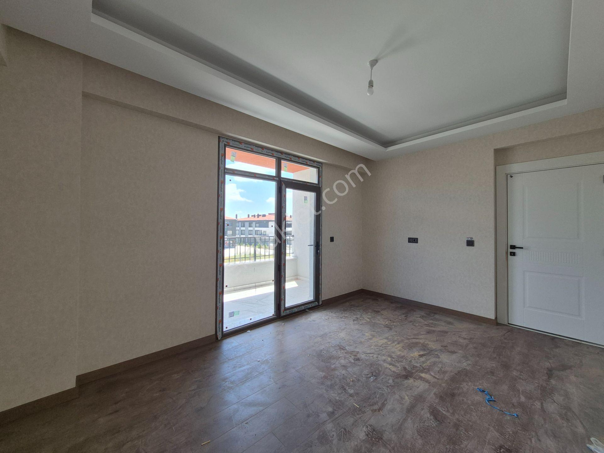 🏡 Selahaddin Eyyubi Mahallesi'nde 3+1 Kilerli | Sıfır Ve Oturuma Hazır Fırsat Daireler - Görsel 36