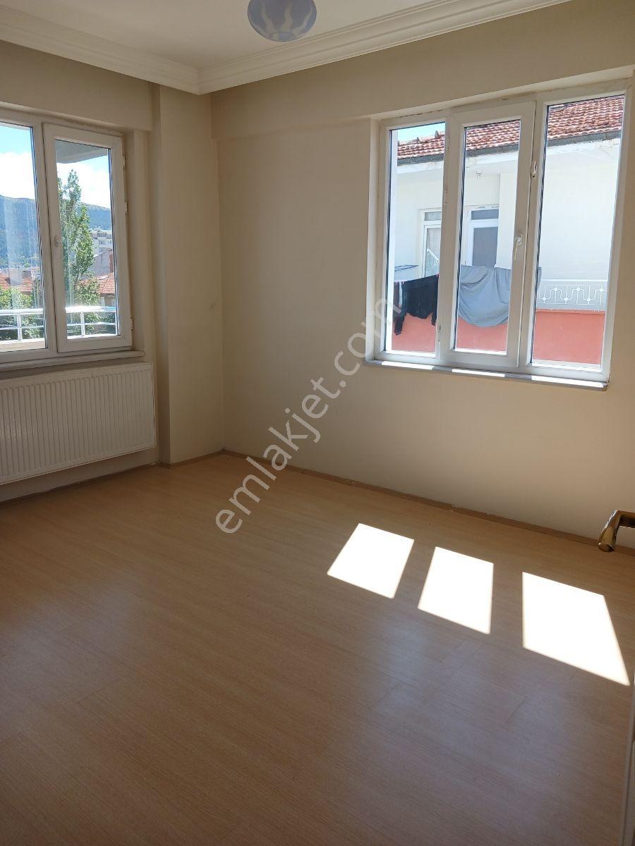 Tokat Bizim Emlaktan Kiralık 3+1 Daire - Görsel 16