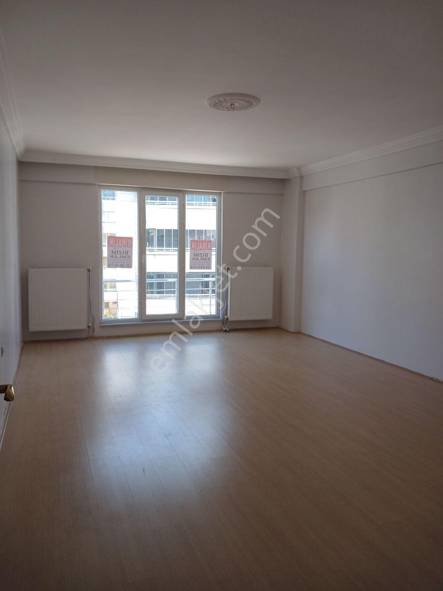 Tokat Bizim Emlaktan Kiralık 3+1 Daire - Görsel 4