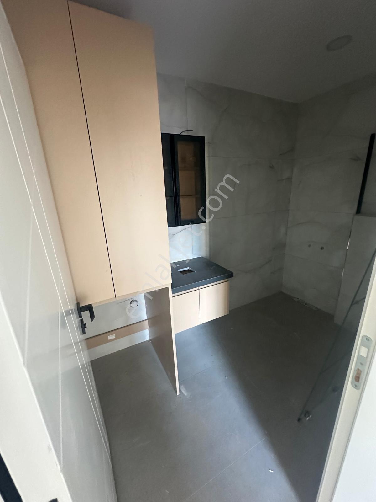 Altınkum Sahile 100 M Mesafede Kiralık 2+1 Daireler - Görsel 4