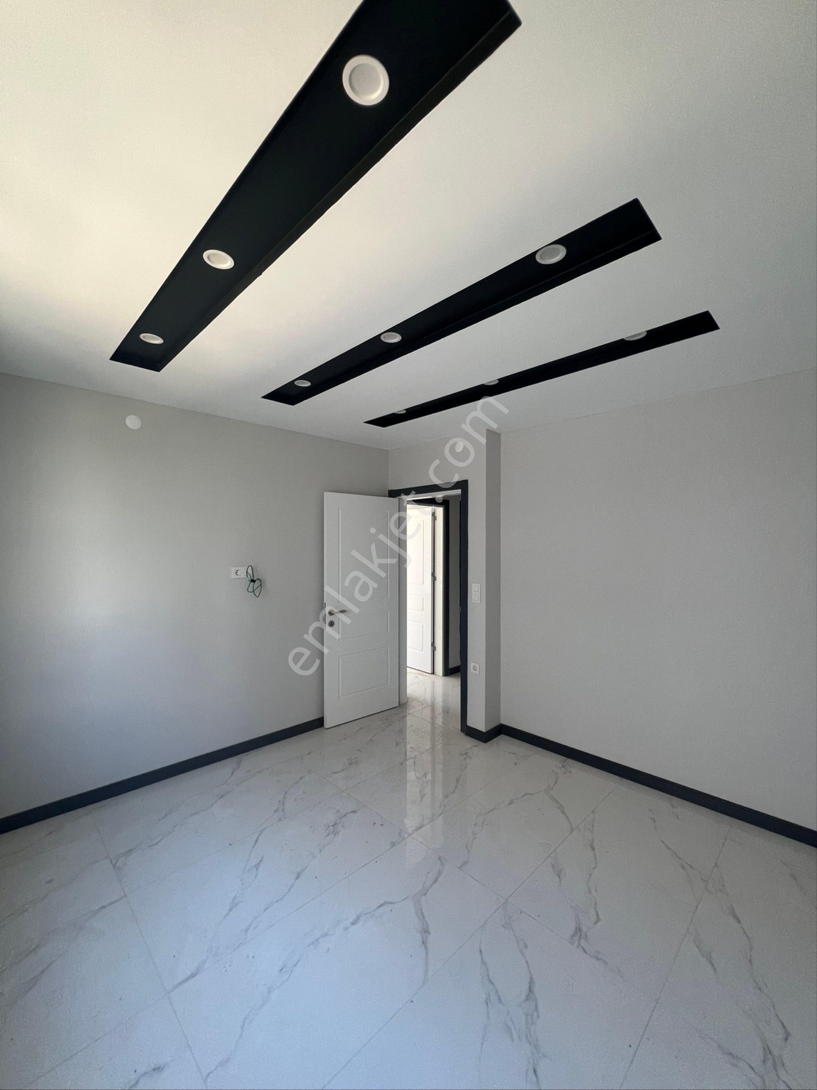 Deniz Manzaralı Satılık Villa - Görsel 14