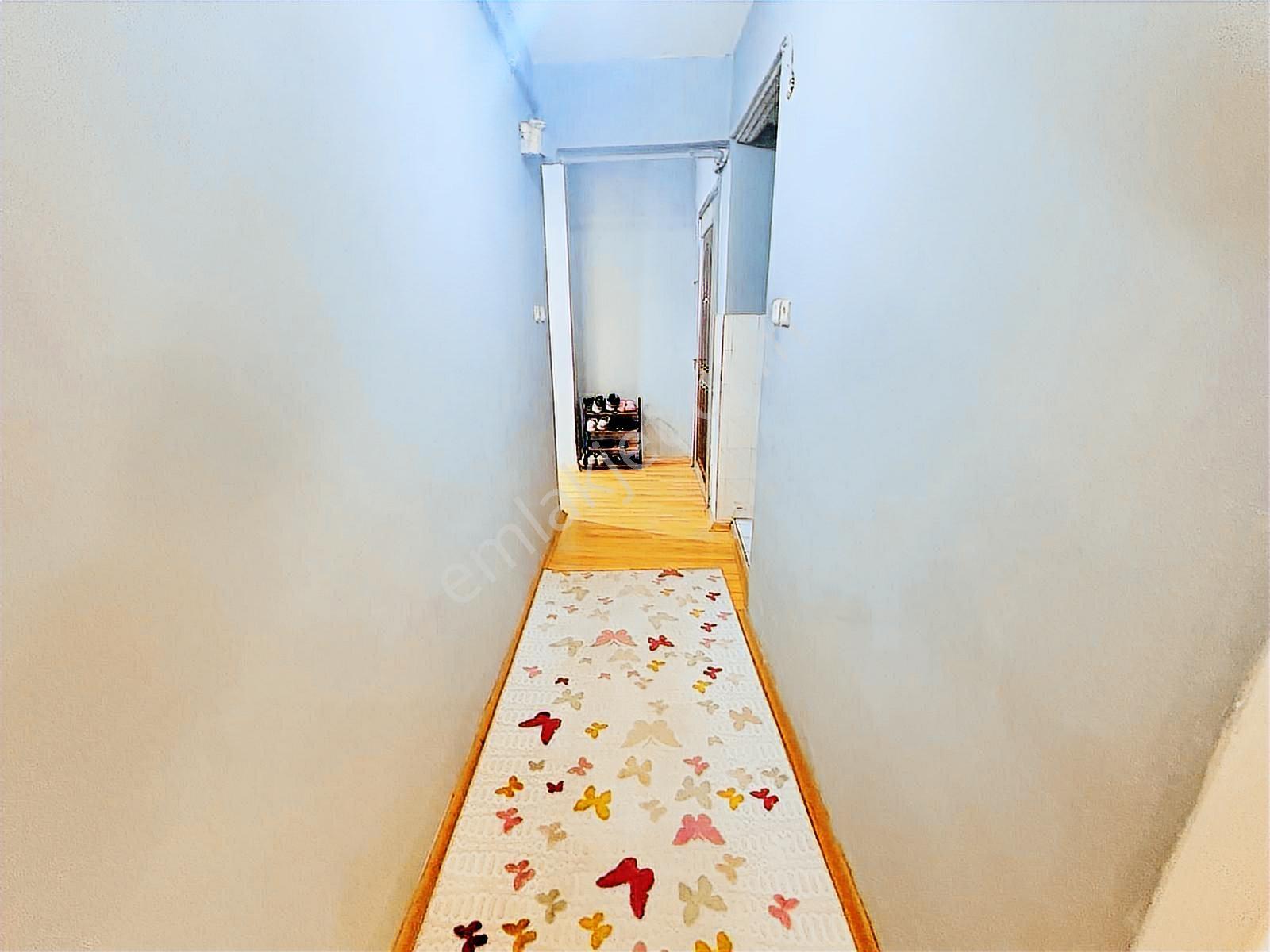 Arzu Emlak'tan Gazi Mah.satılık Toprak Tapulu Ara Kat Daire - Görsel 12