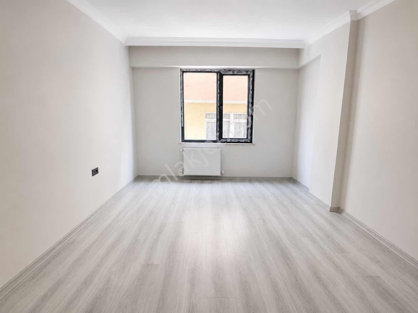 Arzu Emlaktan Sıfır Asansörlü 75. Yıl Mah Balkonlu Satılık Daire - Görsel 15