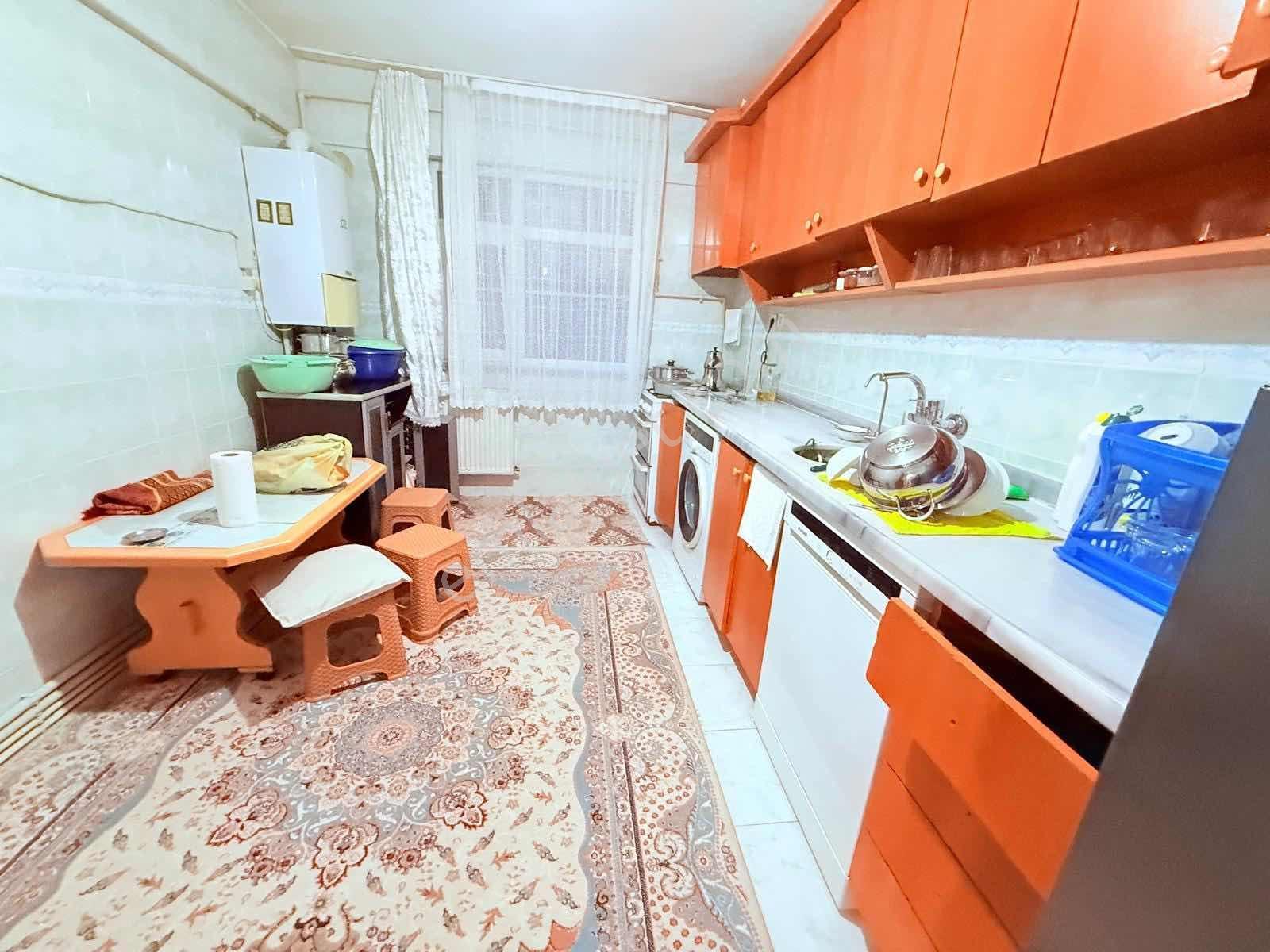 Arzu Emlaktan Yunusemre Mah Satılık Düz Giriş 2+1 Daire - Görsel 3