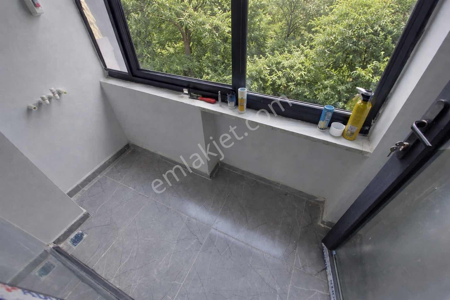 Arzu Emlaktan Sıfır Asansörlü Satılık Balkonlu 2+1 Daire - Görsel 16