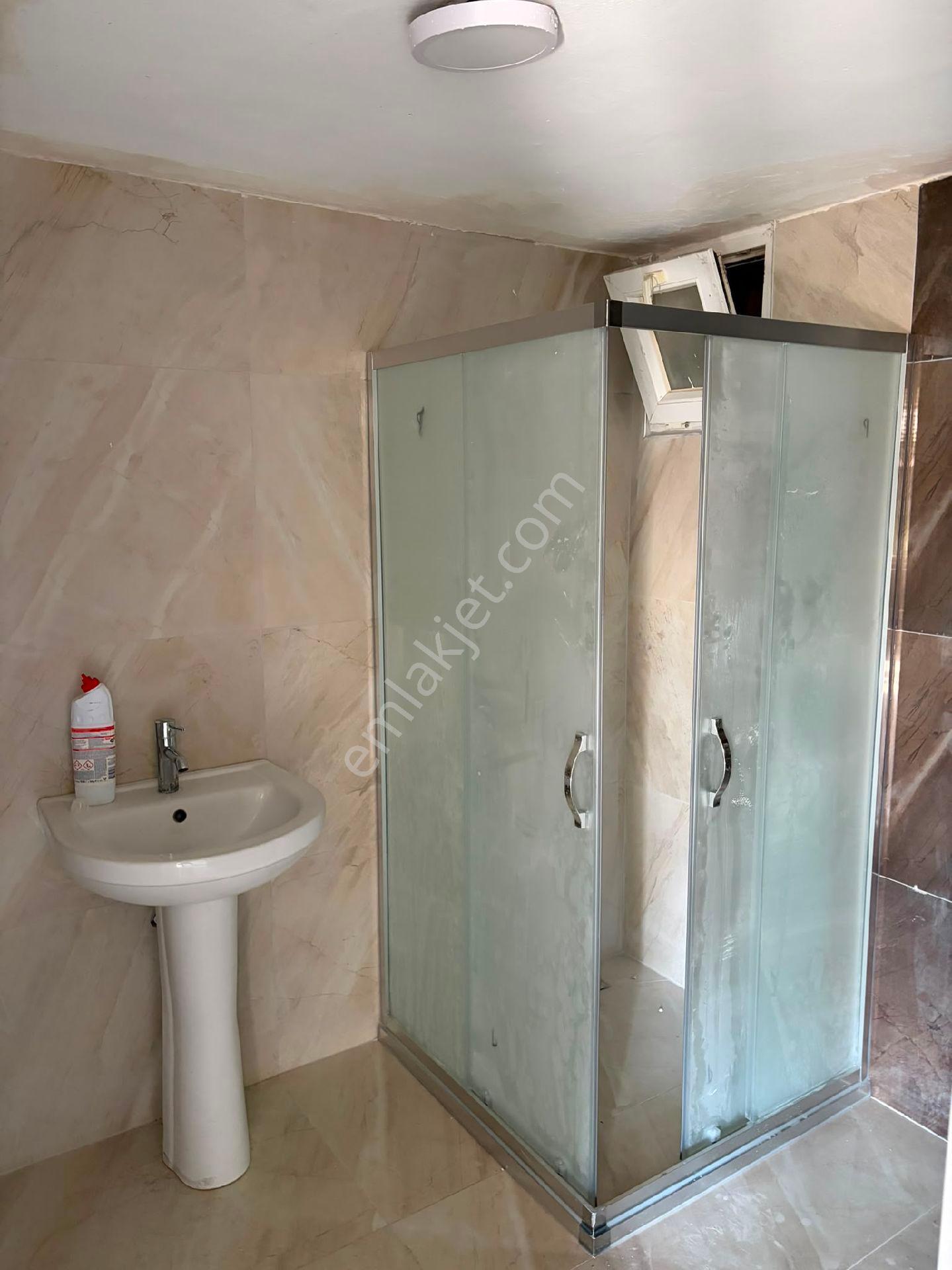 Samsun Atakum Mevlana Mahallesi'nde Asansörlü 5.kat 3+1 Kiralık Daire