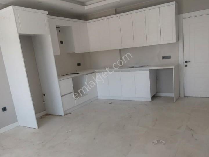 Kuşadası Kirazlı Yolu Üzeri, 2+1 Sıfır Daire Ebeveyn Banyolu - Görsel 6