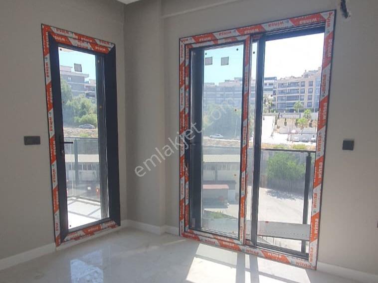 Kuşadası Kirazlı Yolu Üzeri, 2+1 Sıfır Daire Ebeveyn Banyolu - Görsel 19