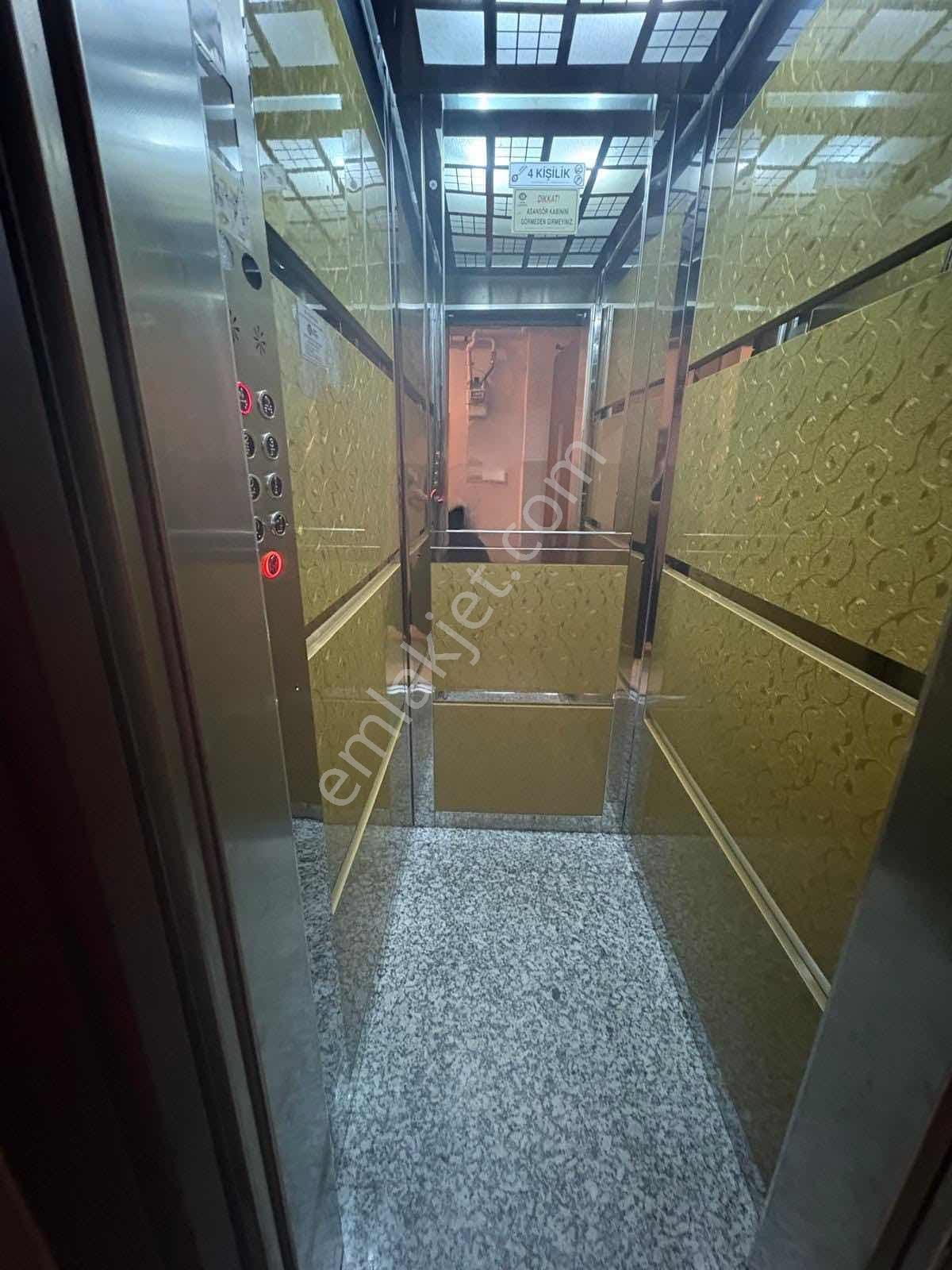 Arzu Emlaktan Gazi Mah. Asansörlü 2+1 90 M2 Satılık Daire - Görsel 15