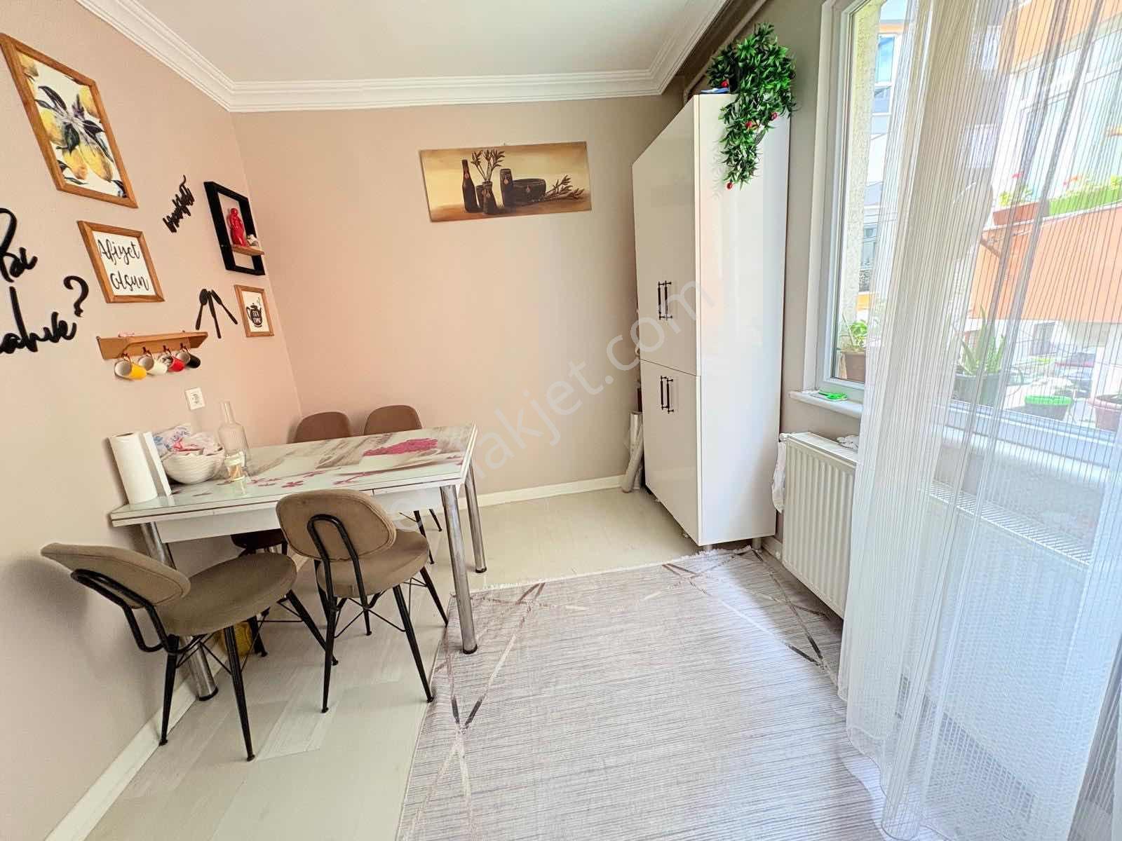 Arzu Emlaktan Gazi Mah. Asansörlü 2+1 90 M2 Satılık Daire - Görsel 12