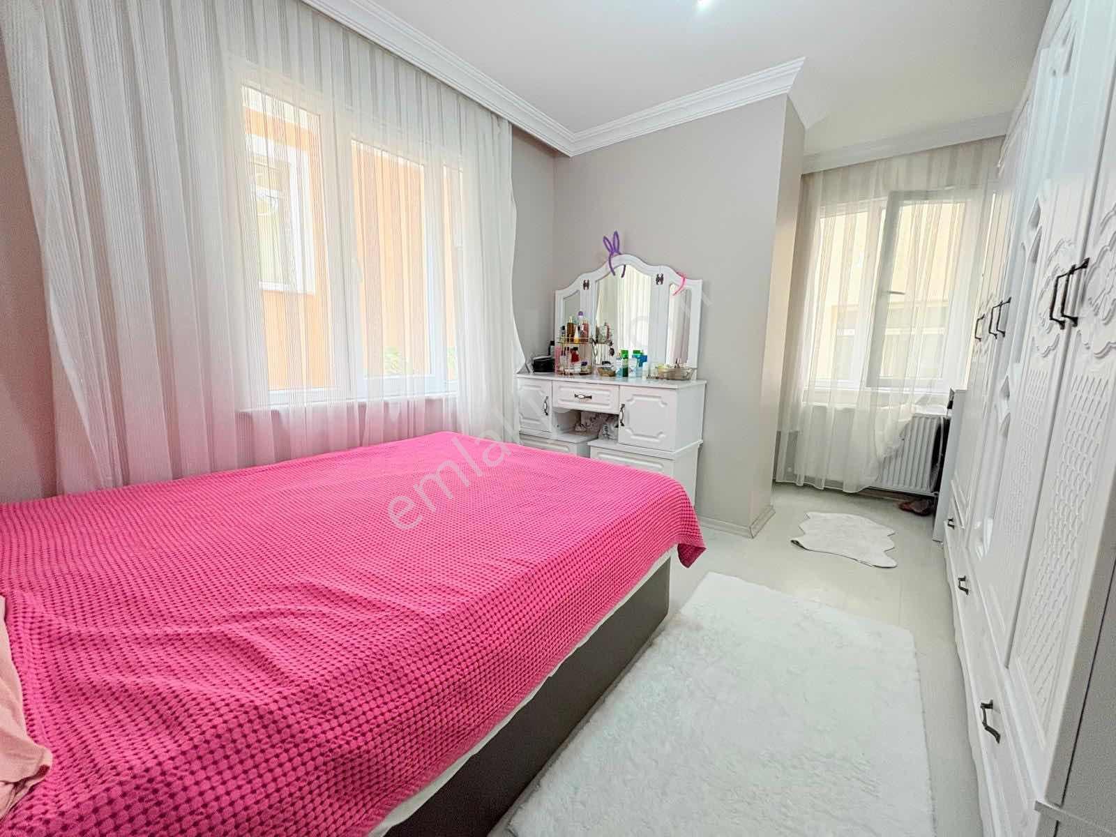 Arzu Emlaktan Gazi Mah. Asansörlü 2+1 90 M2 Satılık Daire - Görsel 41