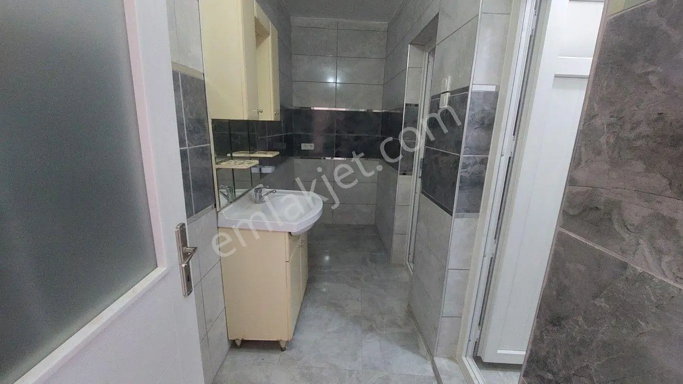 Muğla Merkez Musluhittin De 2 Katlı 2 Daireli Satılık Komple Bina - Görsel 25