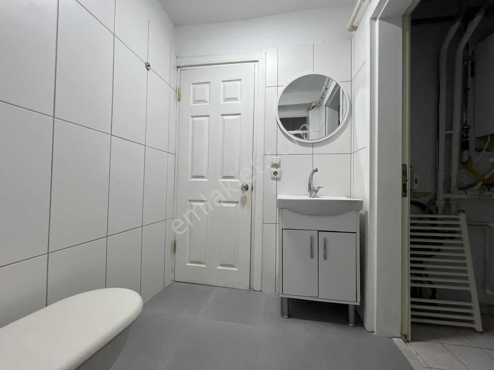 Üsküdar Çengelköy Ata 2 Sitesinde 2+1 Bahçeli Villa Katı - Görsel 17