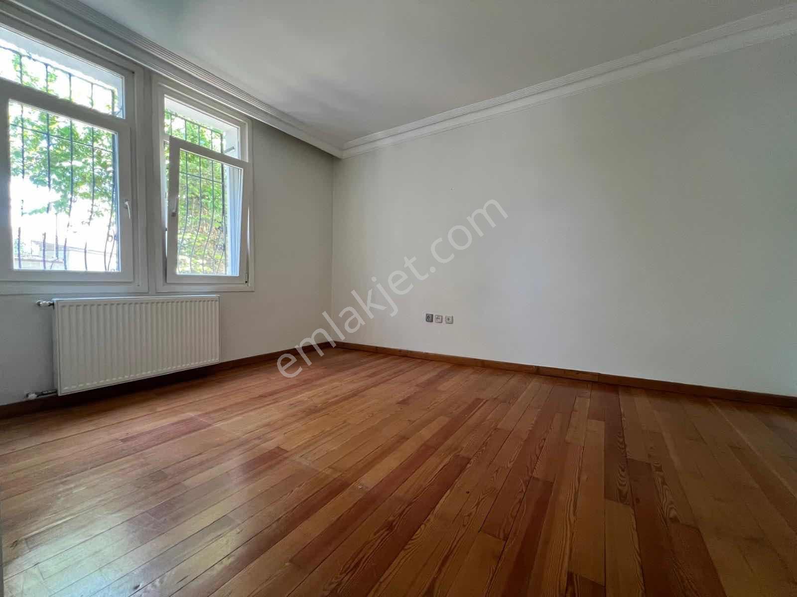 Üsküdar Çengelköy Ata 2 Sitesinde 2+1 Bahçeli Villa Katı - Görsel 20