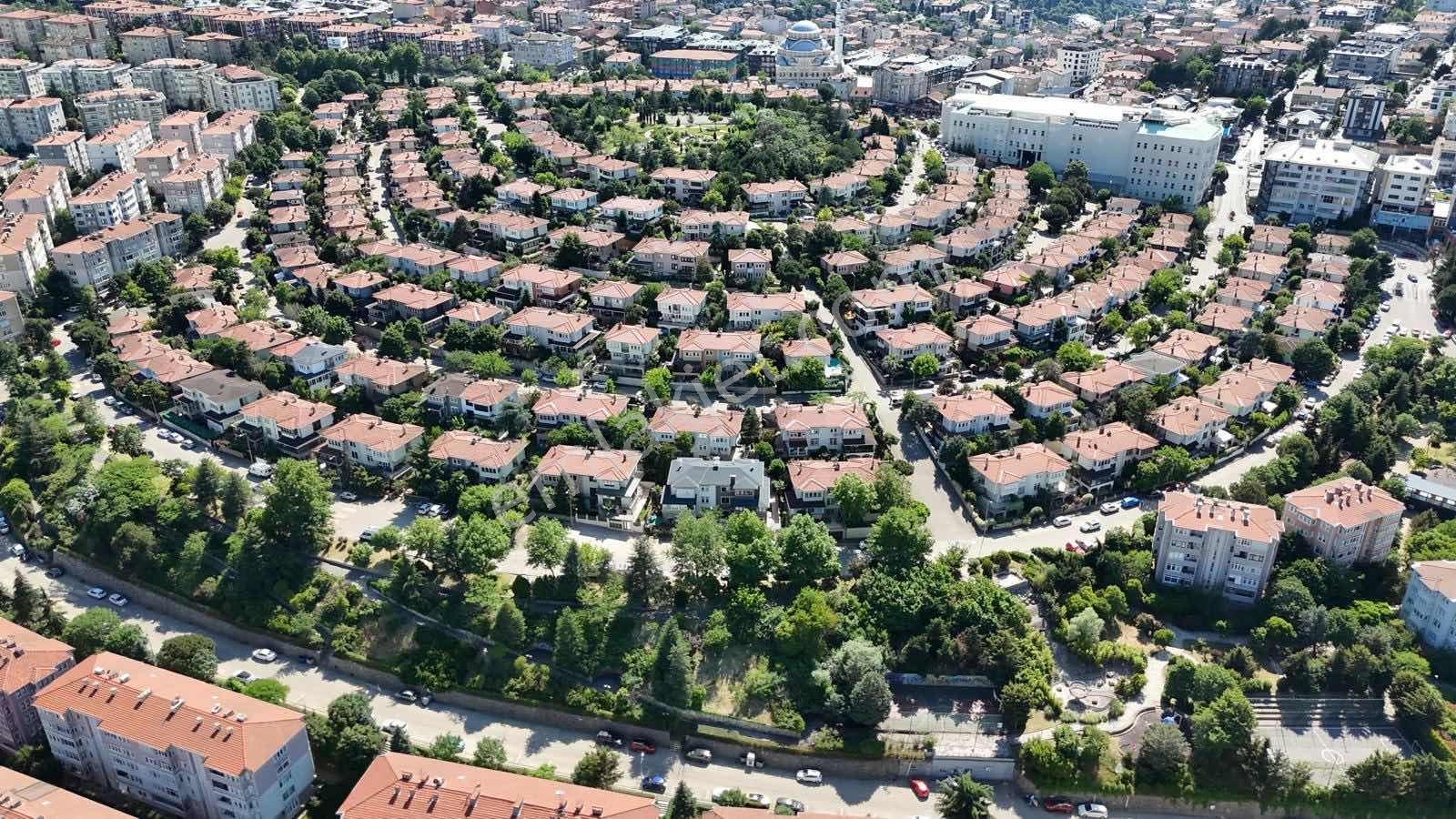 Üsküdar Çengelköy Ata 2 Sitesinde 2+1 Bahçeli Villa Katı - Görsel 9