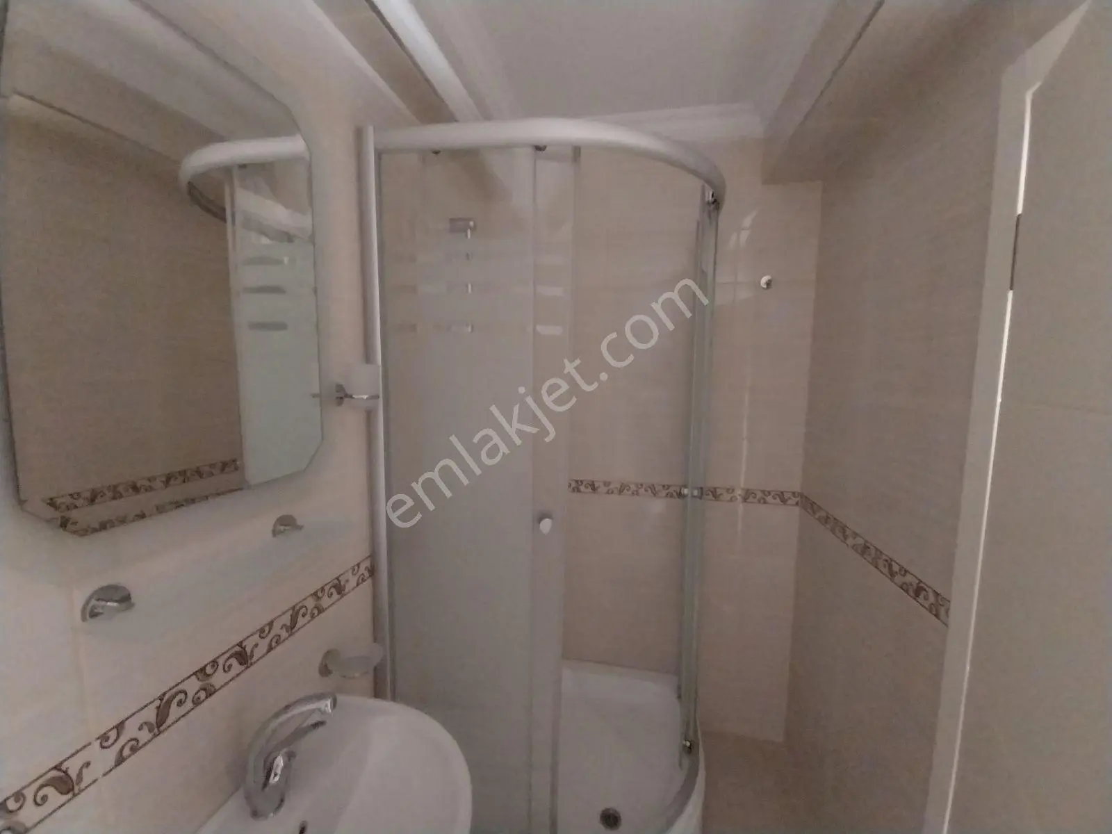 İzyap'tan Şahincili'de Mükemmel Konumlu Kiralık Site Dairesi - Görsel 2